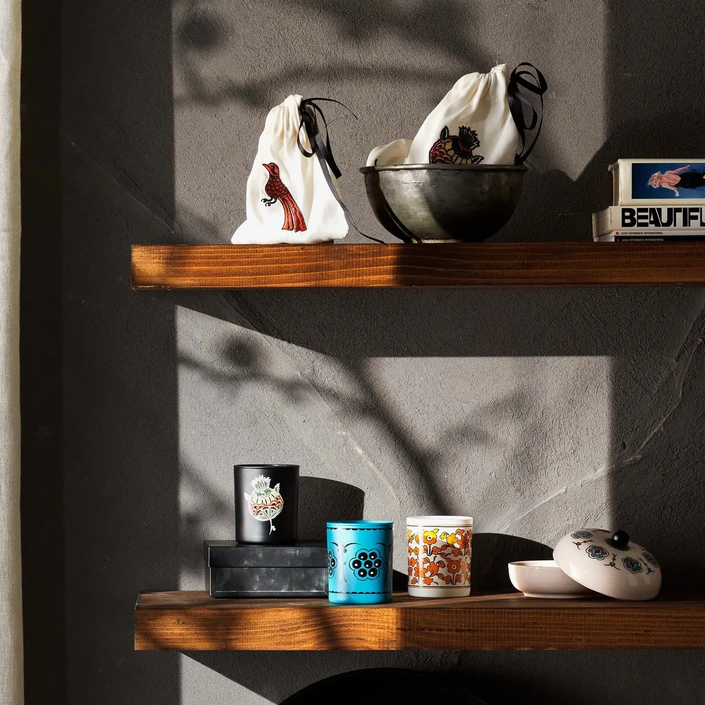 Bougie parfumée Karaca Home Paye en verre noir - Image 3