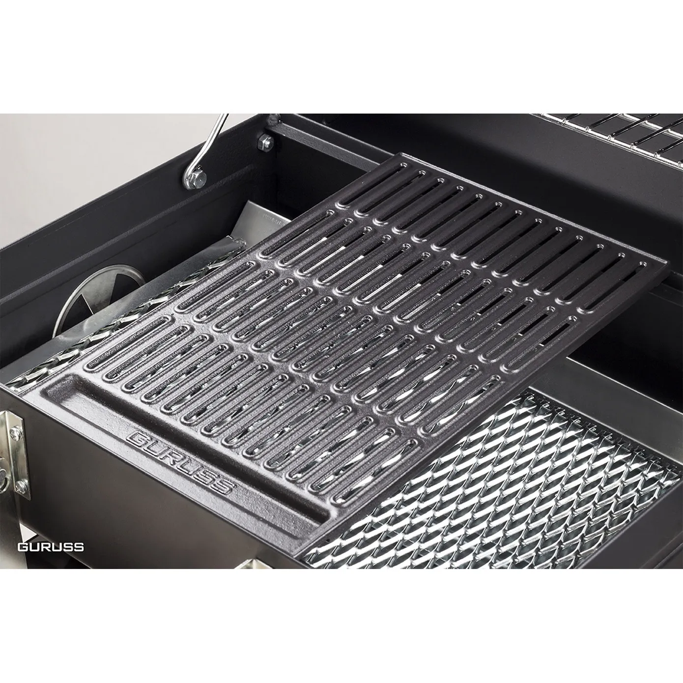 Grille en fonte Guruss