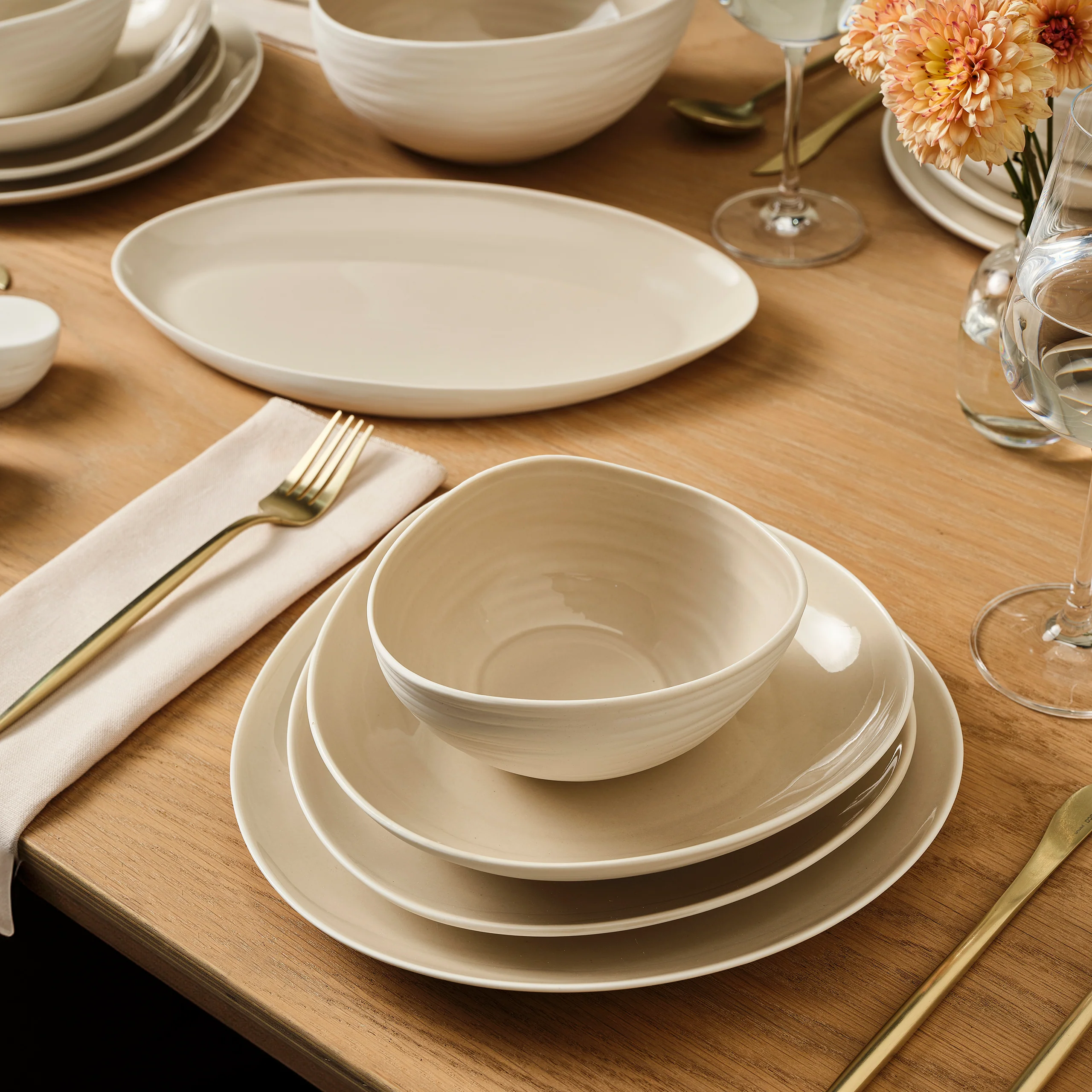 Karaca Earth Collection Rise Service de Table 55 Pièces pour 12 Personnes, Cream - Image 5