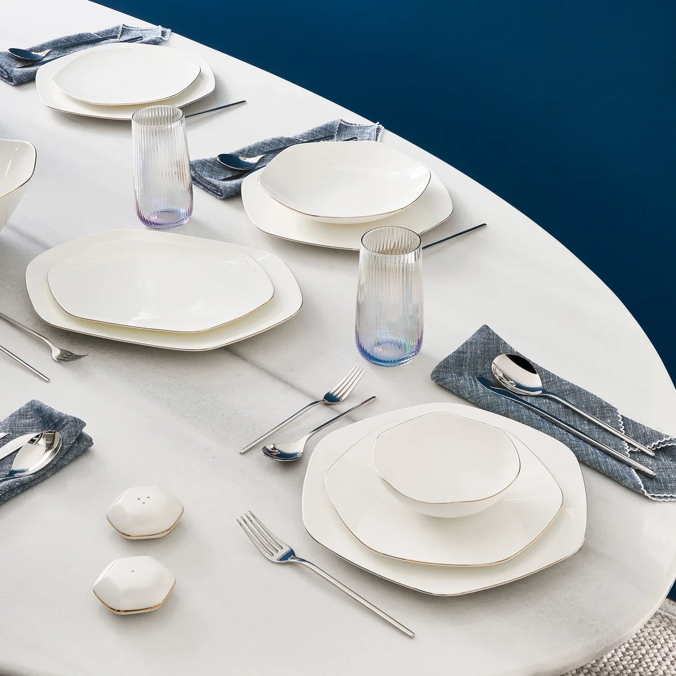 Karaca Fine Pearl Extra Hexagon, Service de Vaisselle 61 pièces pour 12 personnes, Doré - Image 3