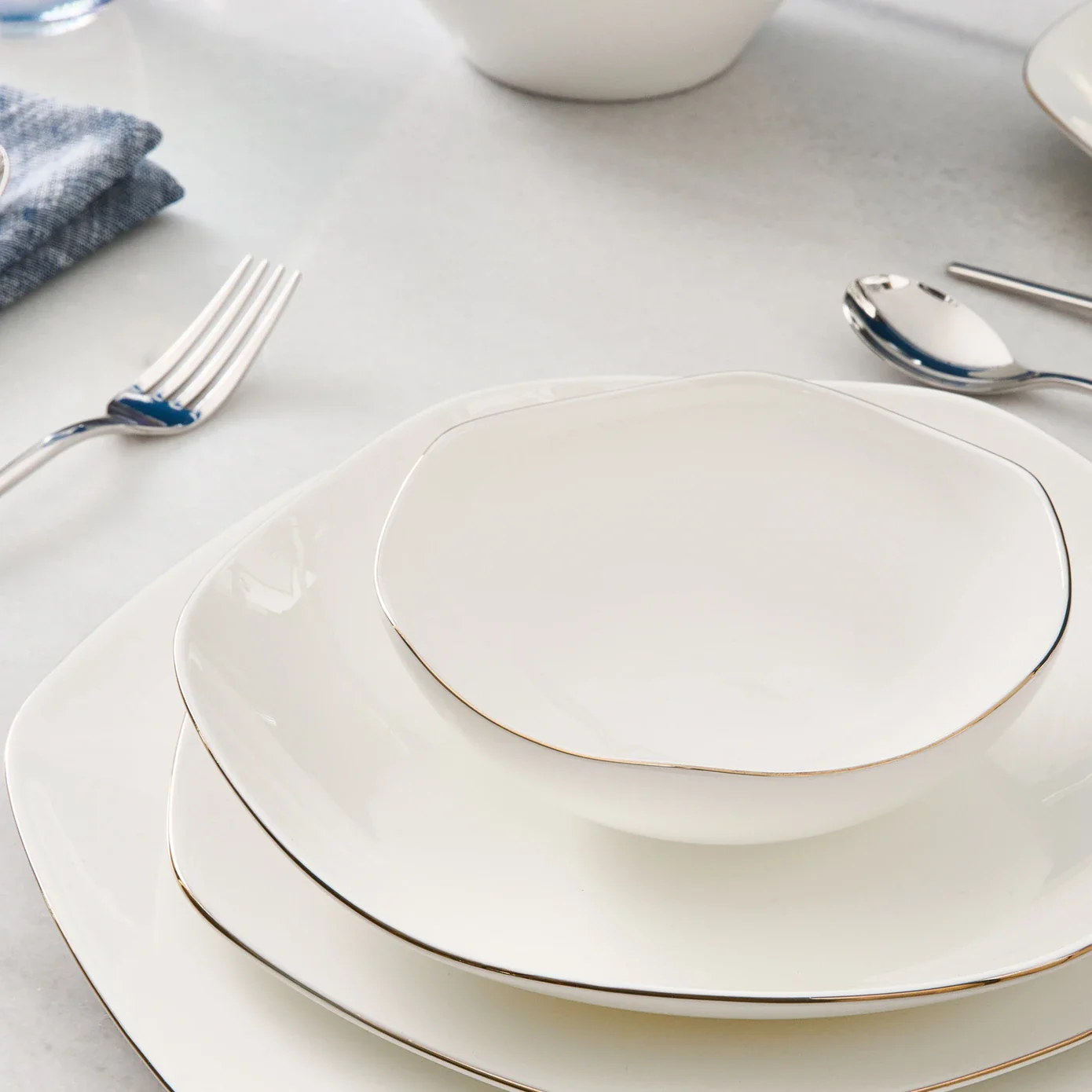 Karaca Fine Pearl Extra Hexagon, Service de Vaisselle 61 pièces pour 12 personnes, Doré - Image 6