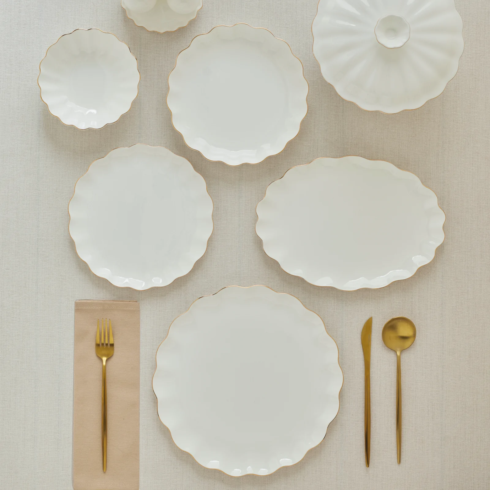 Karaca Fine Pearl Extra Shell Service de Table 55 pièces pour 12 personnes Or - Image 2