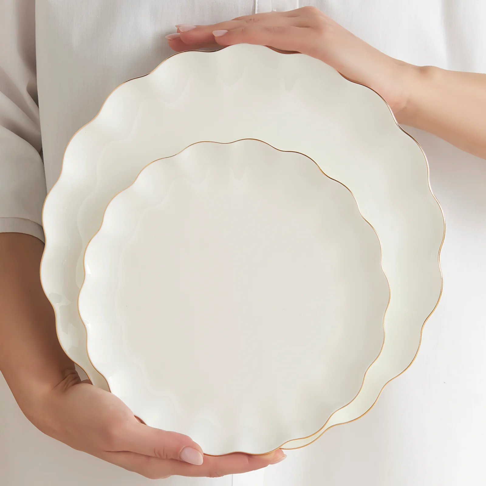 Karaca Fine Pearl Extra Shell Service de Table 55 pièces pour 12 personnes Or - Image 3