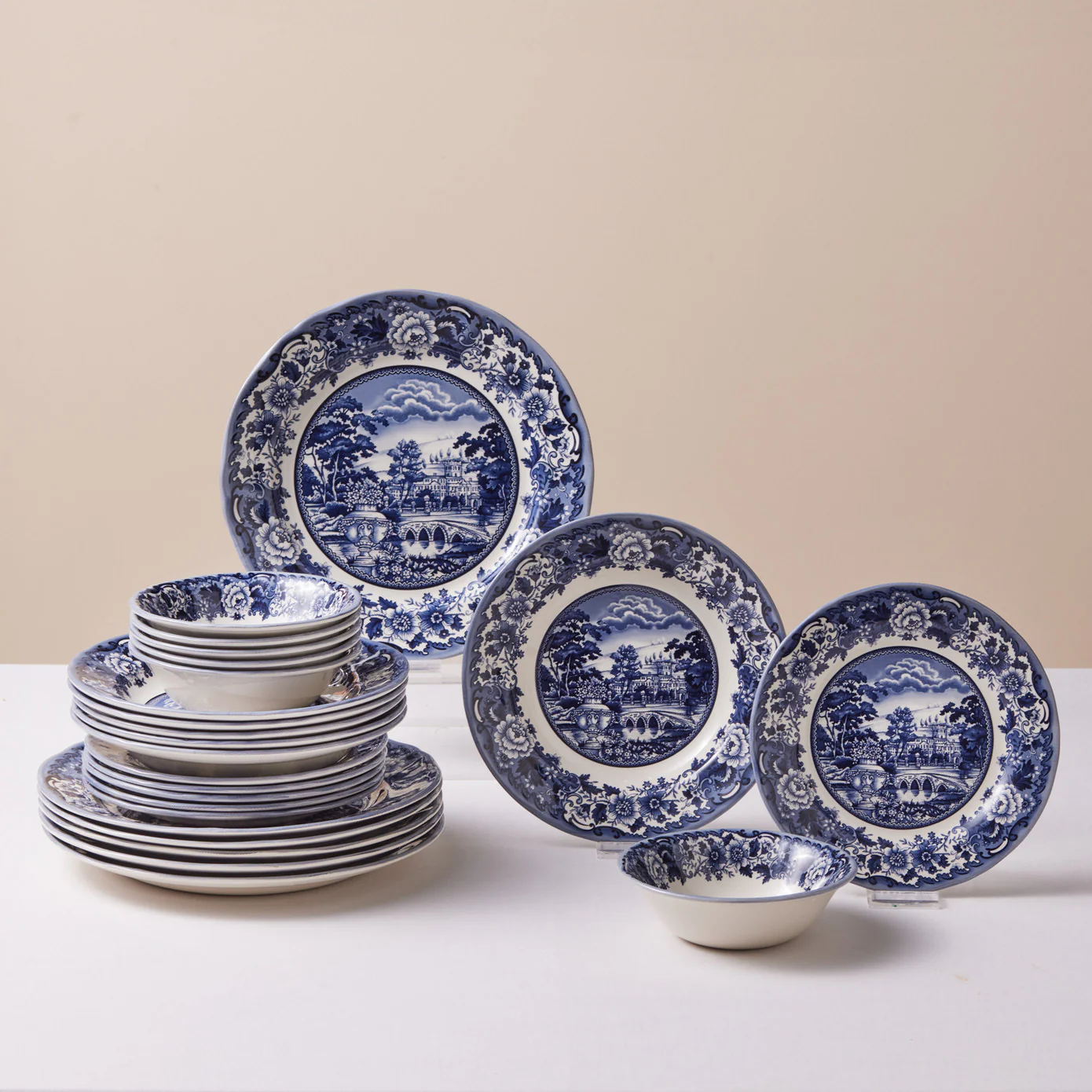 Karaca Forever Bone Old Town Set de vaisselle 24 pièces pour 6 personnes - Image 11
