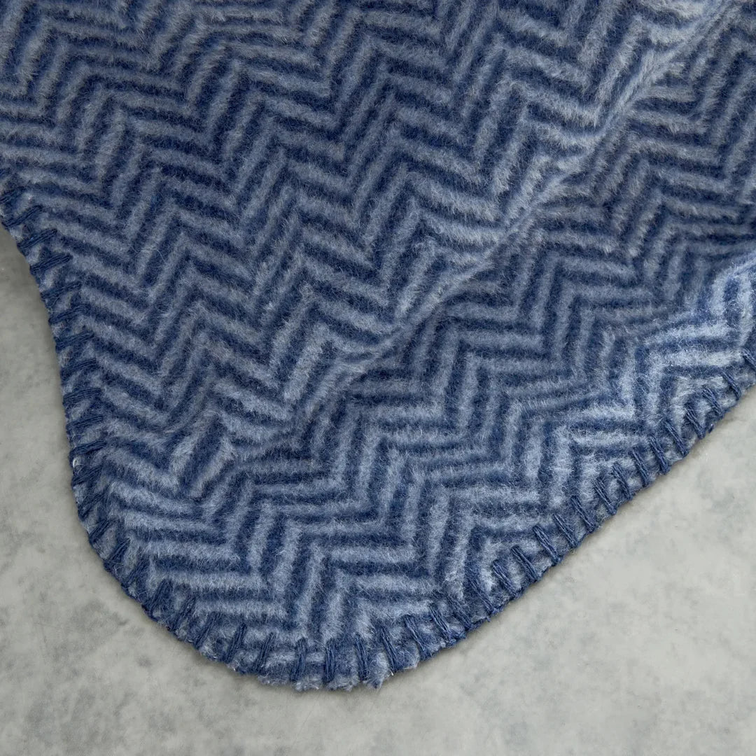 Karaca Home Sandra Plaid à Double Chevron, Indigo - Image 3