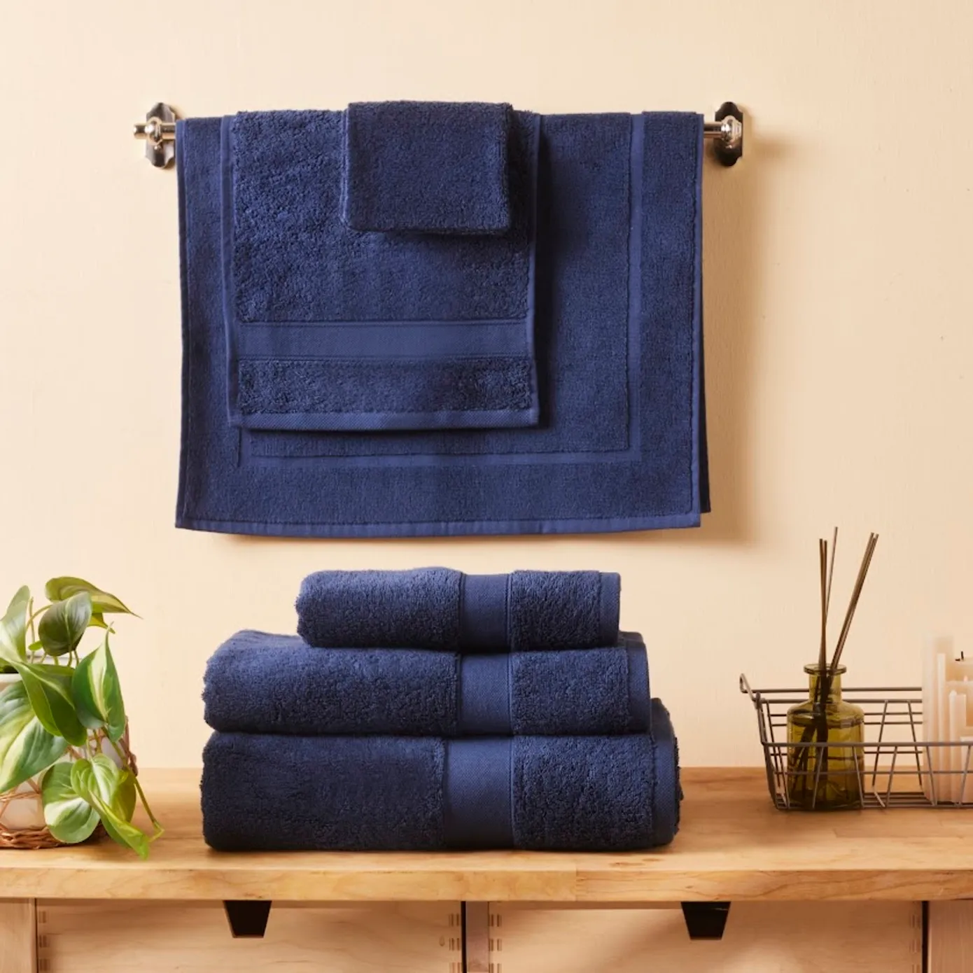 Karaca Joey Serviette de Bain en Coton Égyptien, Bleu Marine, 100x150 cm - Image 2