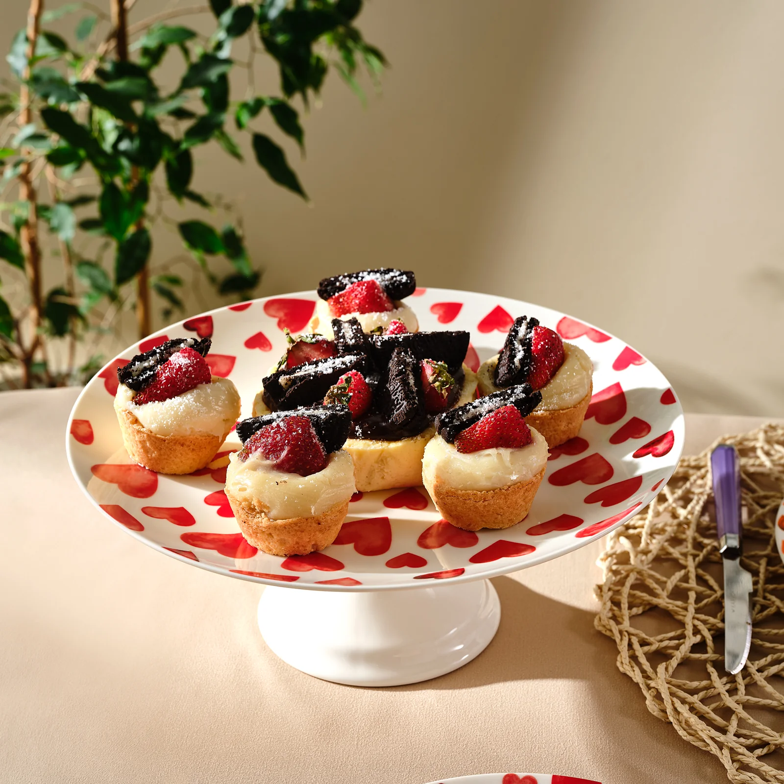 Karaca Lovely Service à Gâteau 7 Pièces pour 6 Personnes - Image 3