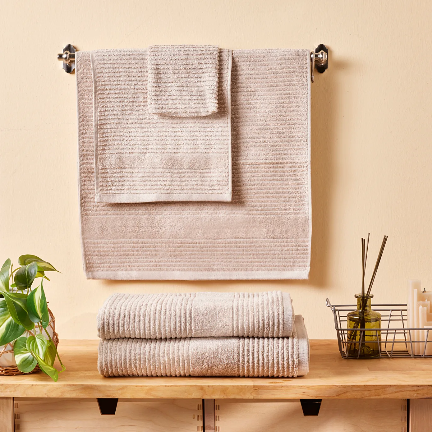 Karaca Rachel Supreme Serviette de Bain, Beige, 100x150 cm - Image 3