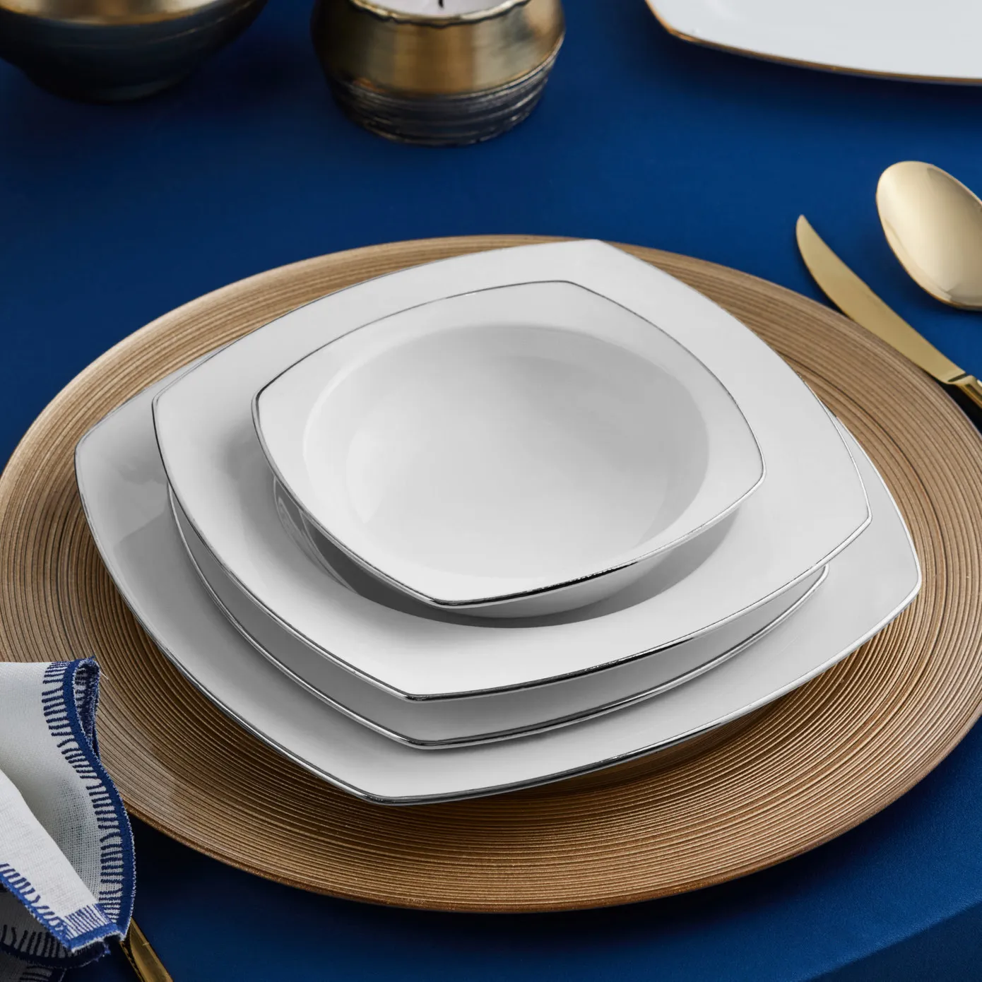 Karaca Red Carpet Collection Service de table Chiara en porcelaine pour 12 personnes, 60 pièces, couleur crème - Image 4