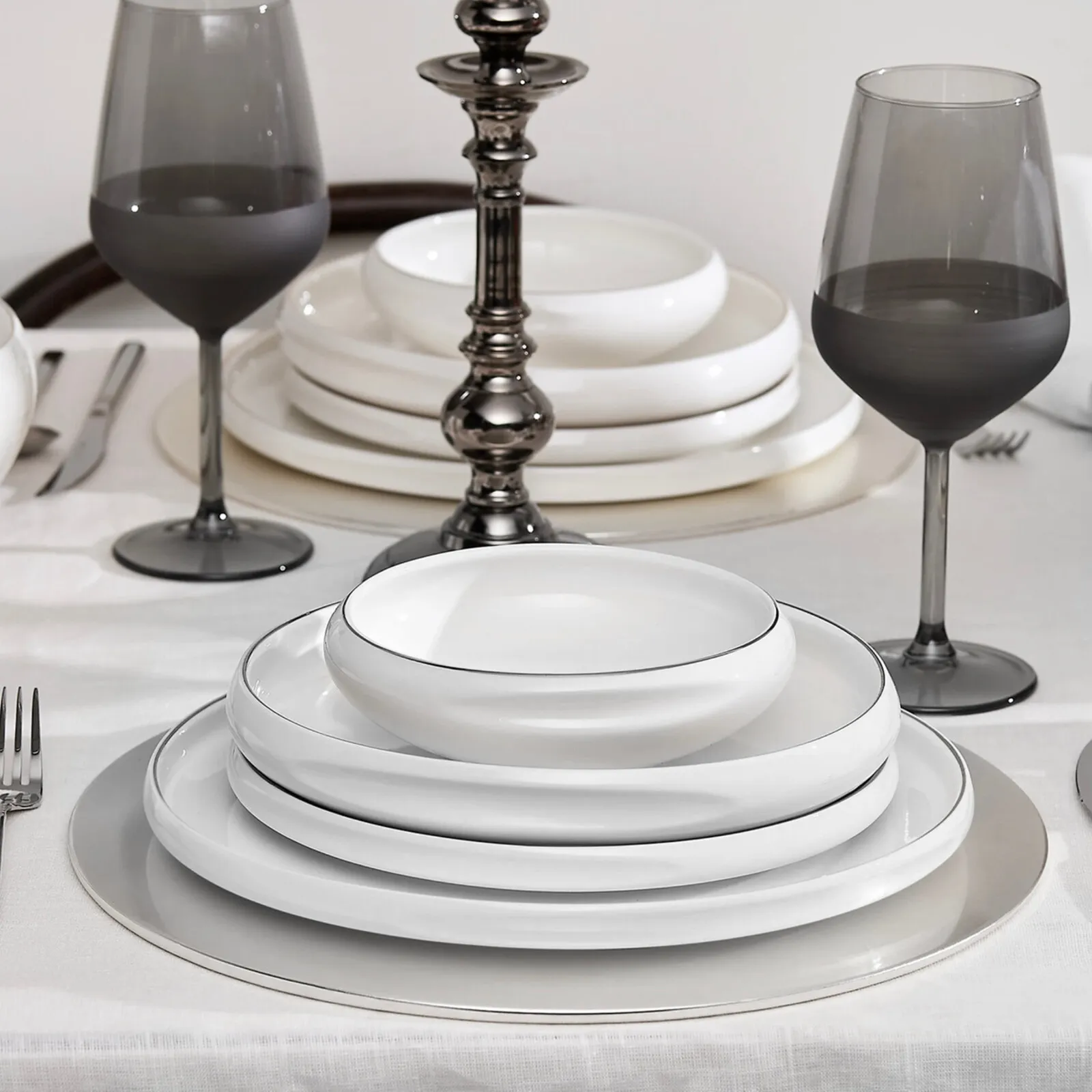 Karaca Red Carpet Collection Service de table Streamline Sunset pour 12 personnes, 59 pièces, platine - Image 2