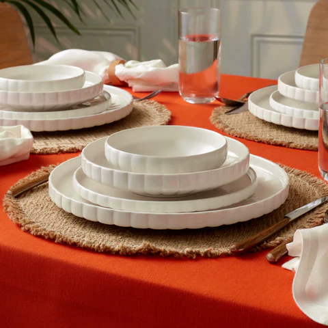 Service de table Karaca Stream Bone China Pumpkin 24 pièces pour 6 personnes, Blanc - Image 4