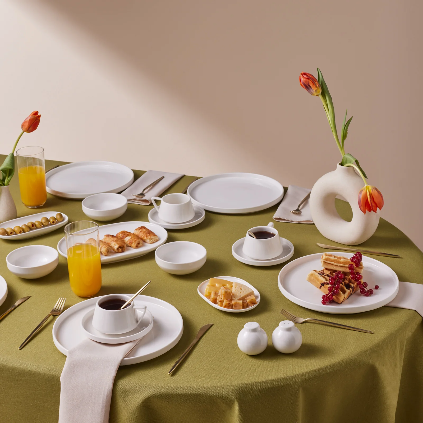Karaca Stream Bone Meridian Service Petit-Déjeuner 34 Pièces pour 6 Personnes – Blanc - Image 2