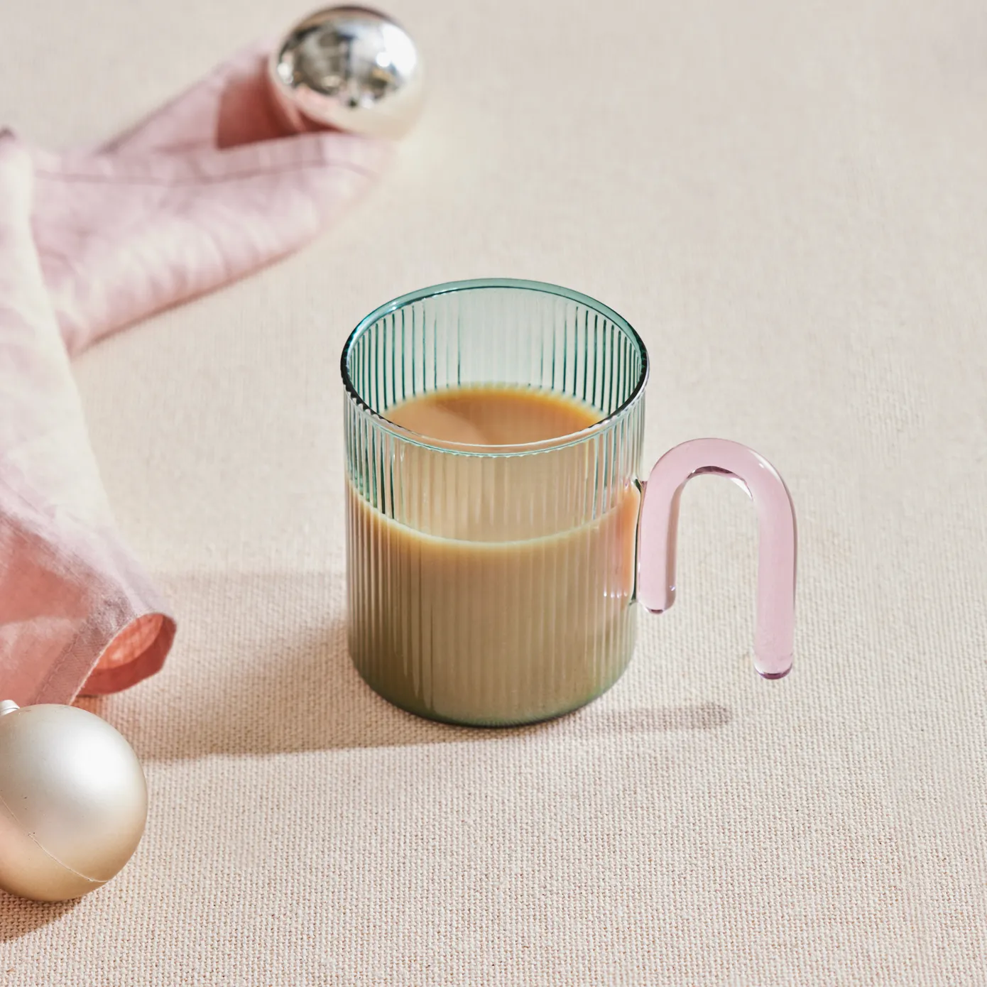 Mug Bleu Karaca Miracle, Manche Rose - Image 6