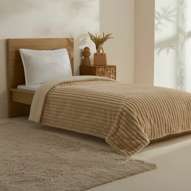 Plaid TV Karaca Rabbit Sherpa Beige - Image 3