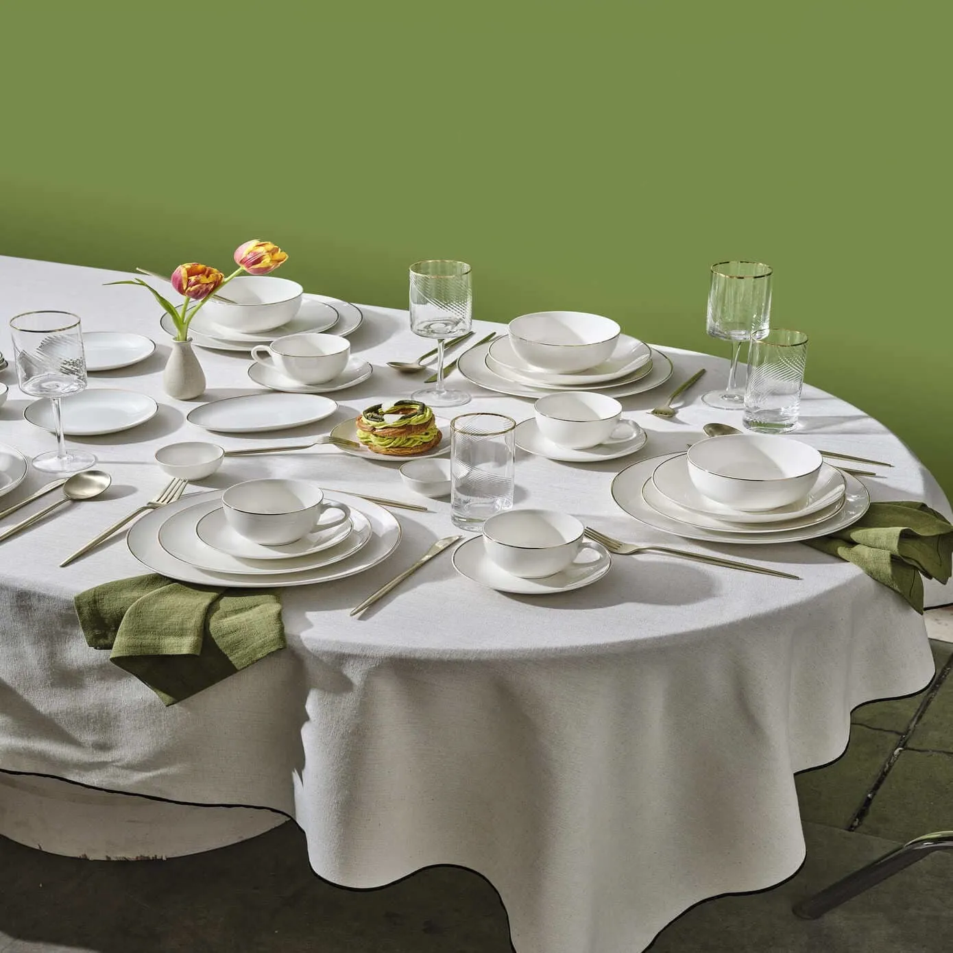 Service de table et Petit Déjeuner Karaca Marcelo pour 12 personnes, 88 pièces, New Generation Bone, or - Image 2