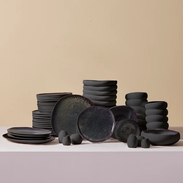 Service de table Karaca Earth Collection Galactic 55 pièces pour 12 personnes – Noir