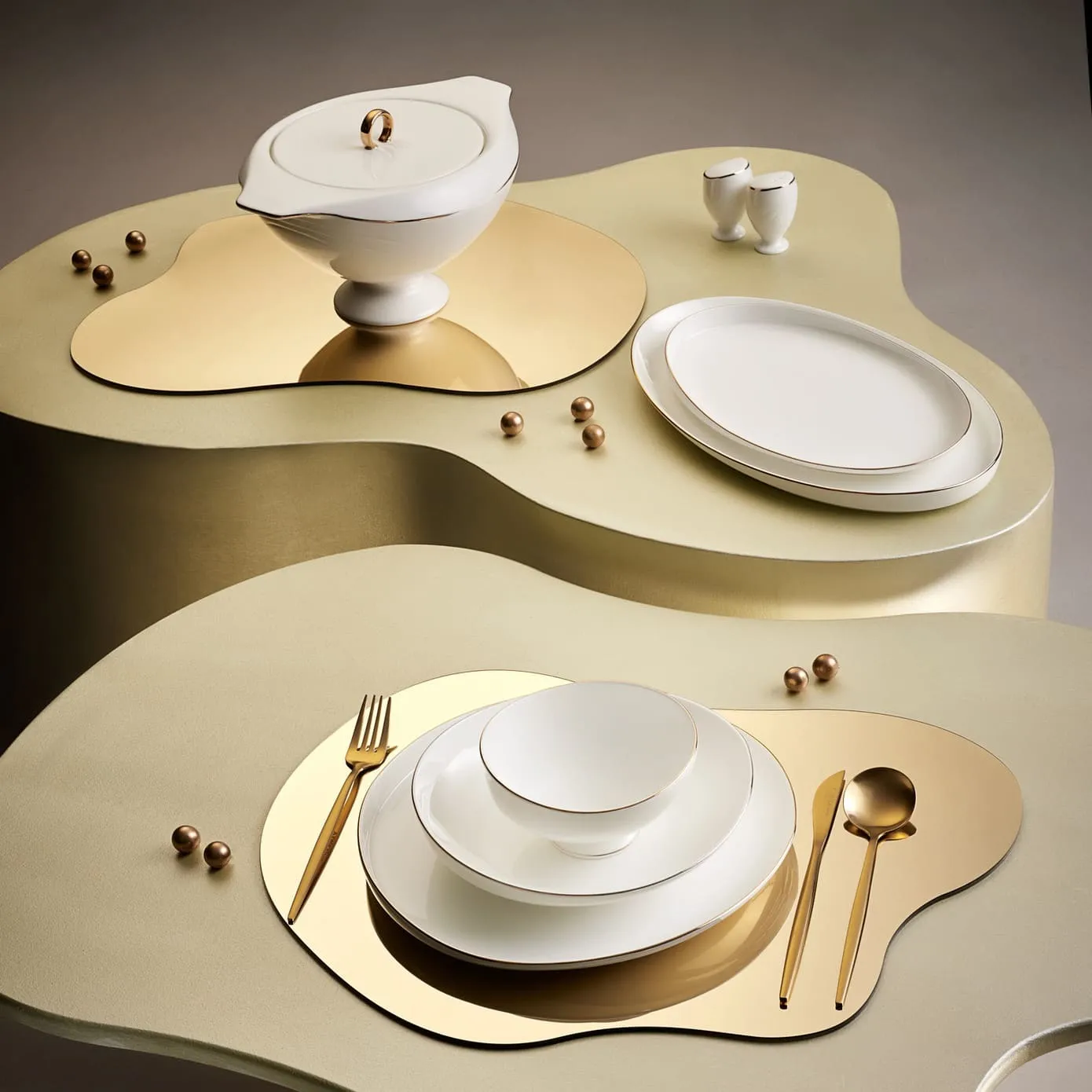 Service de table Karaca Fine Pearl Extra Wilderness pour 12 personnes, 62 pièces - Image 2