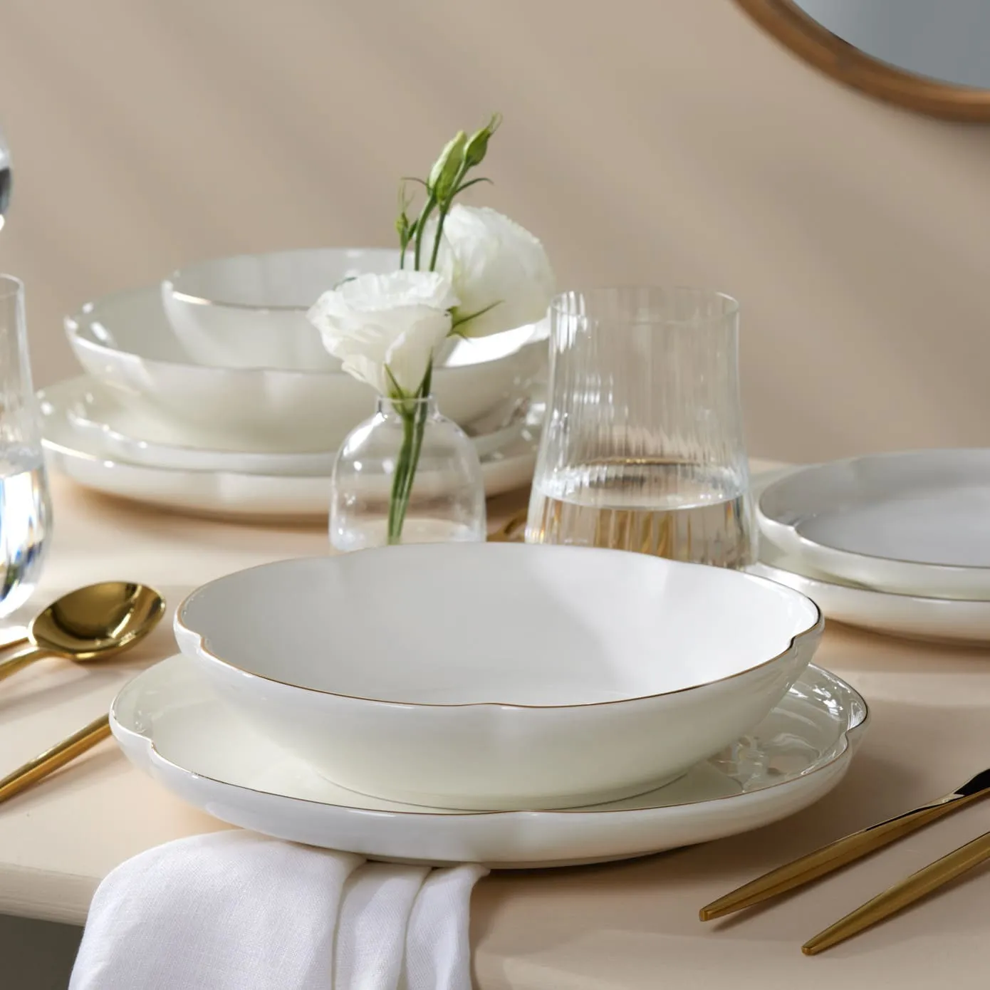 Service de table Karaca Flora pour 6 personnes,  24 pièces,  porcelaine - Image 6