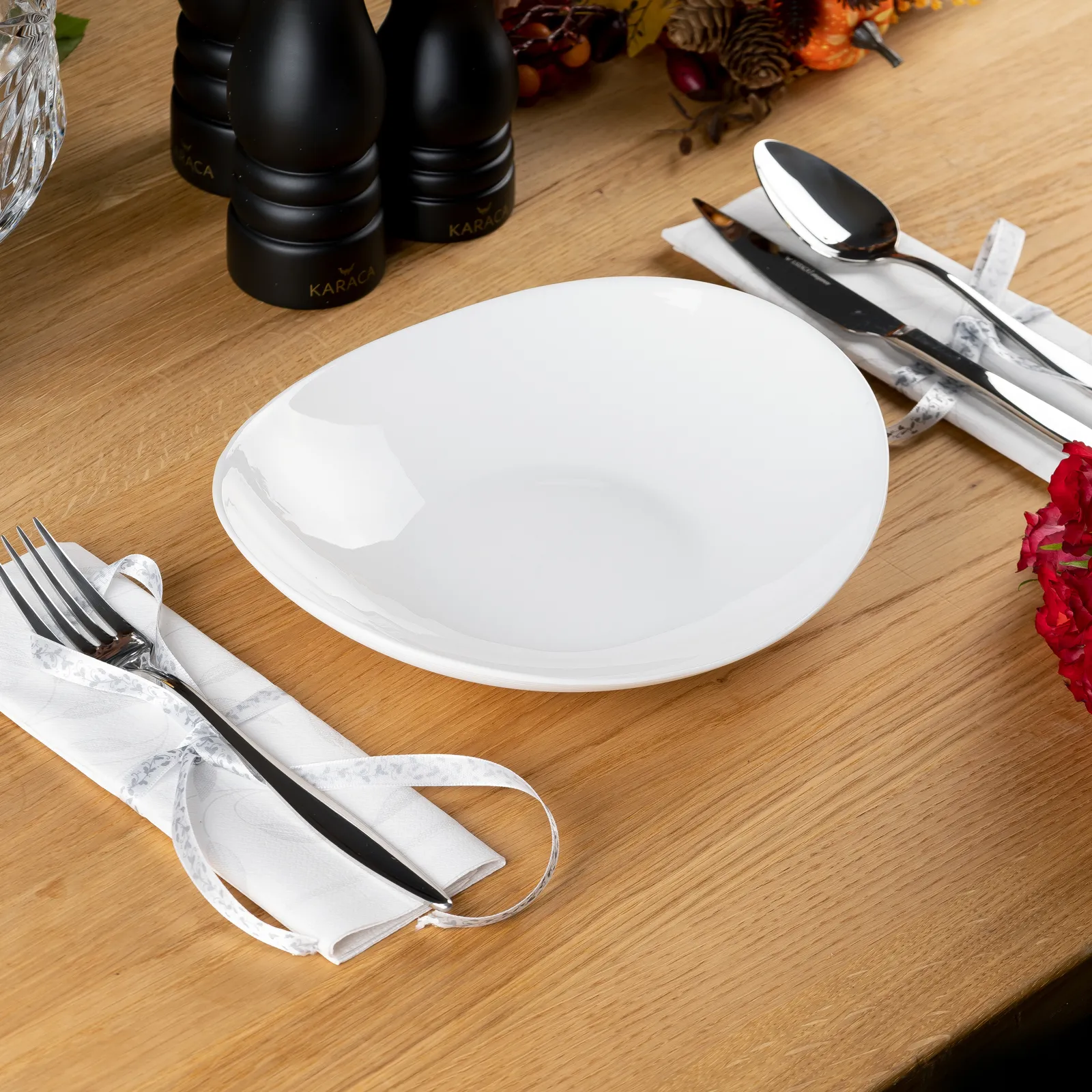 Service de table en verre opale Karaca White Pure, 24 pièces pour 6 personnes - Image 3