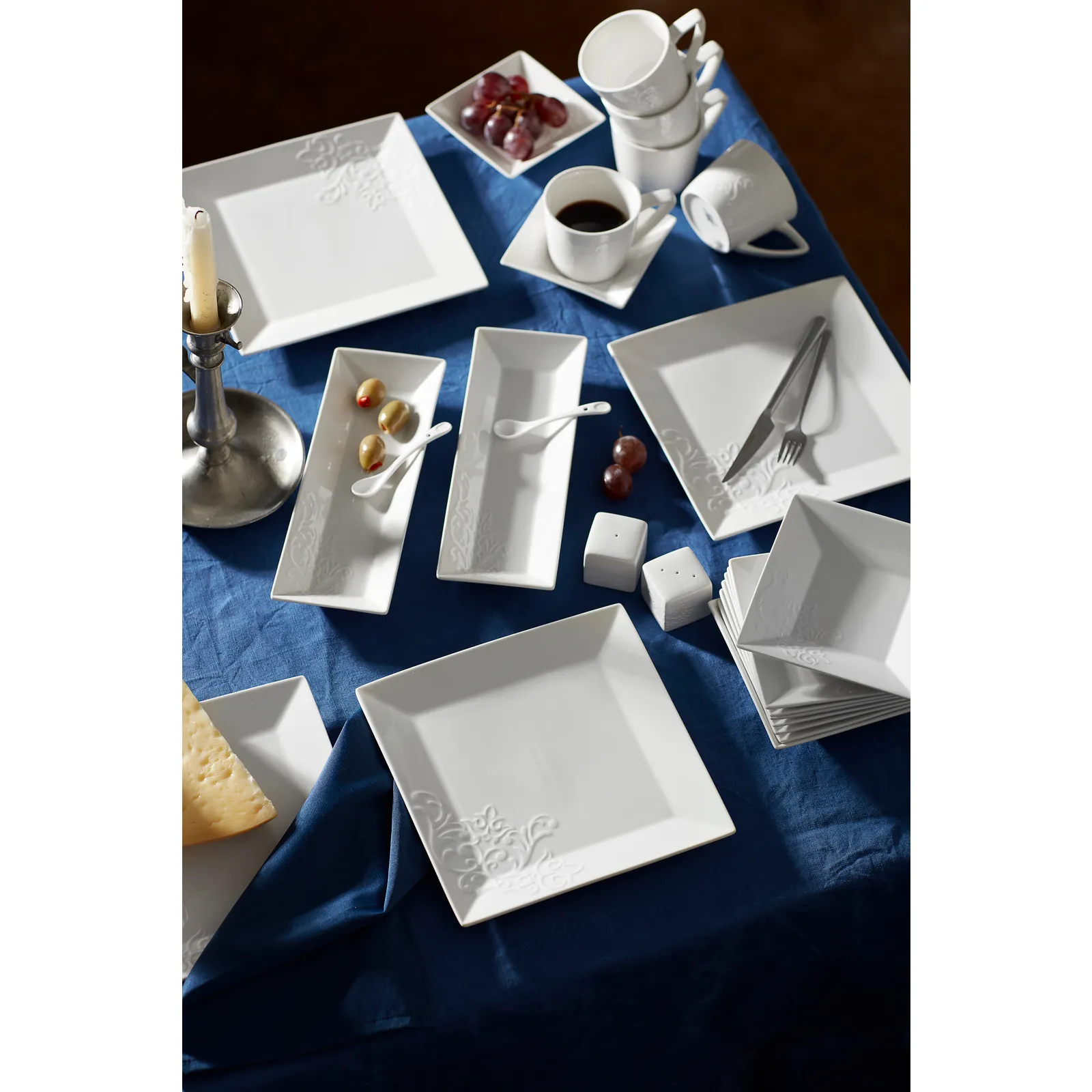 Service Petit Déjeuner Karaca Trend Emboss pour 6 personnes, 32 pièces, en porcelaine - Image 9