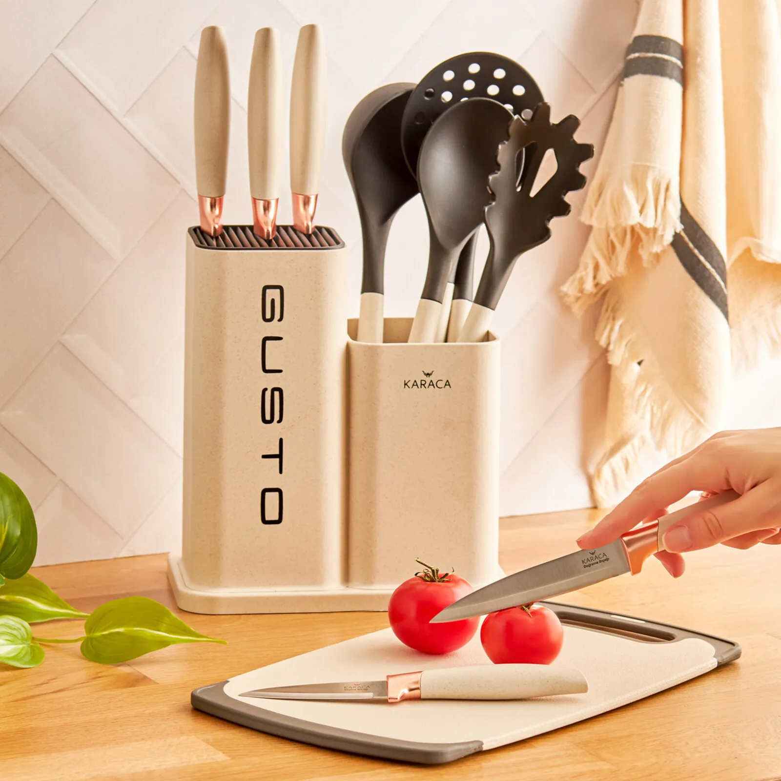 Set de couteaux et planches à découper Karaca Gusto, crème, 12 pièces - Image 2