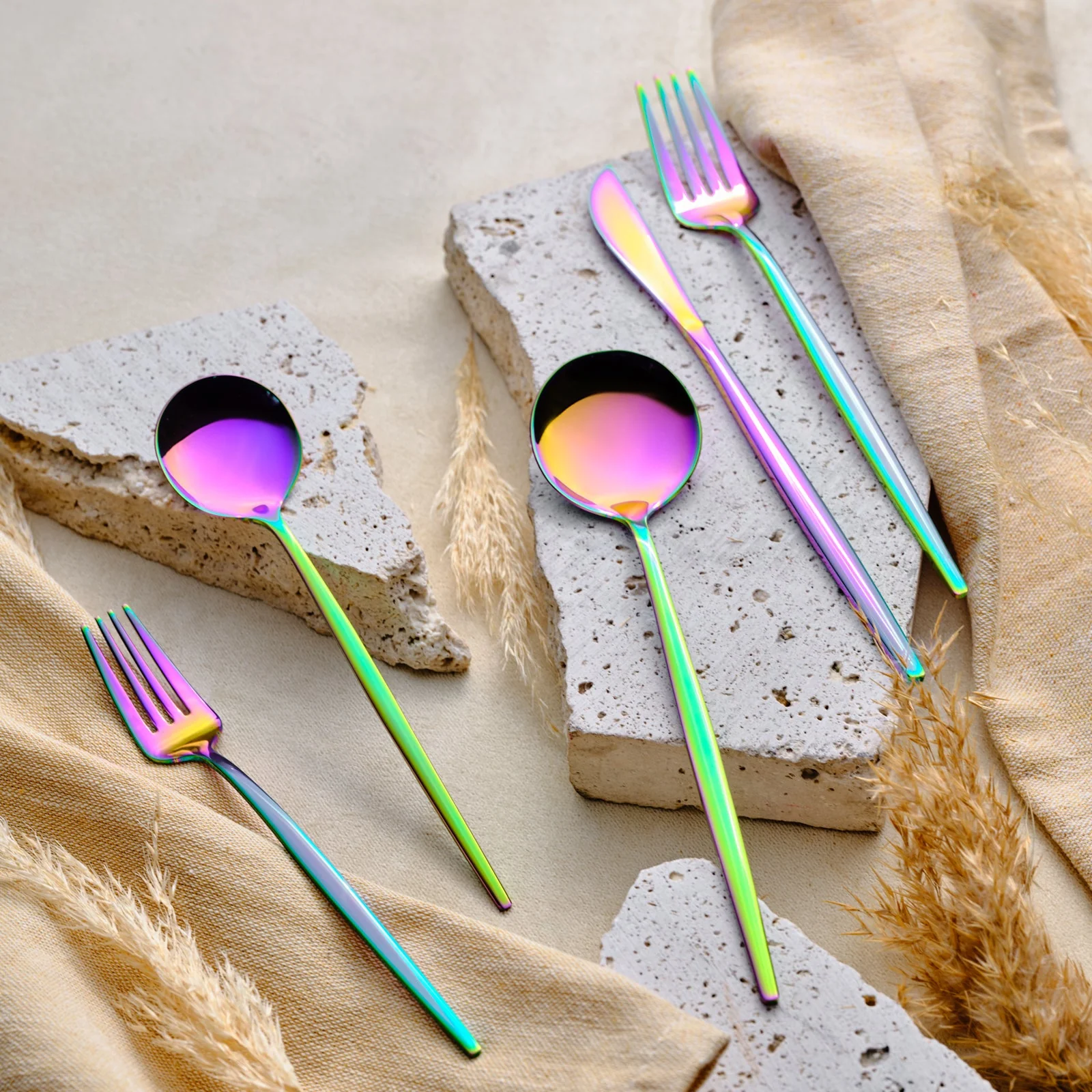Set De Couverts Karaca Orion Rainbow Pour 12 Personnes, 60 Pièces - Image 3