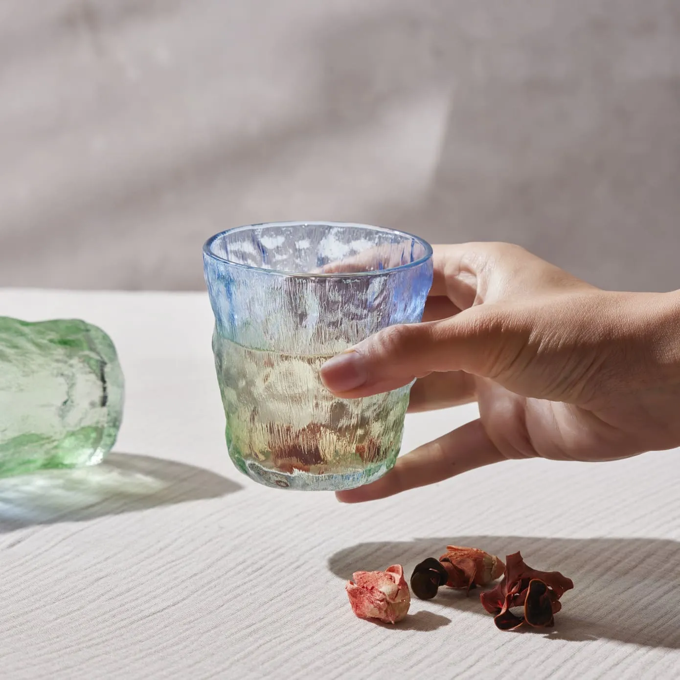Verre à eau Karaca Glacier, 287 ml, bleu vert - Image 4